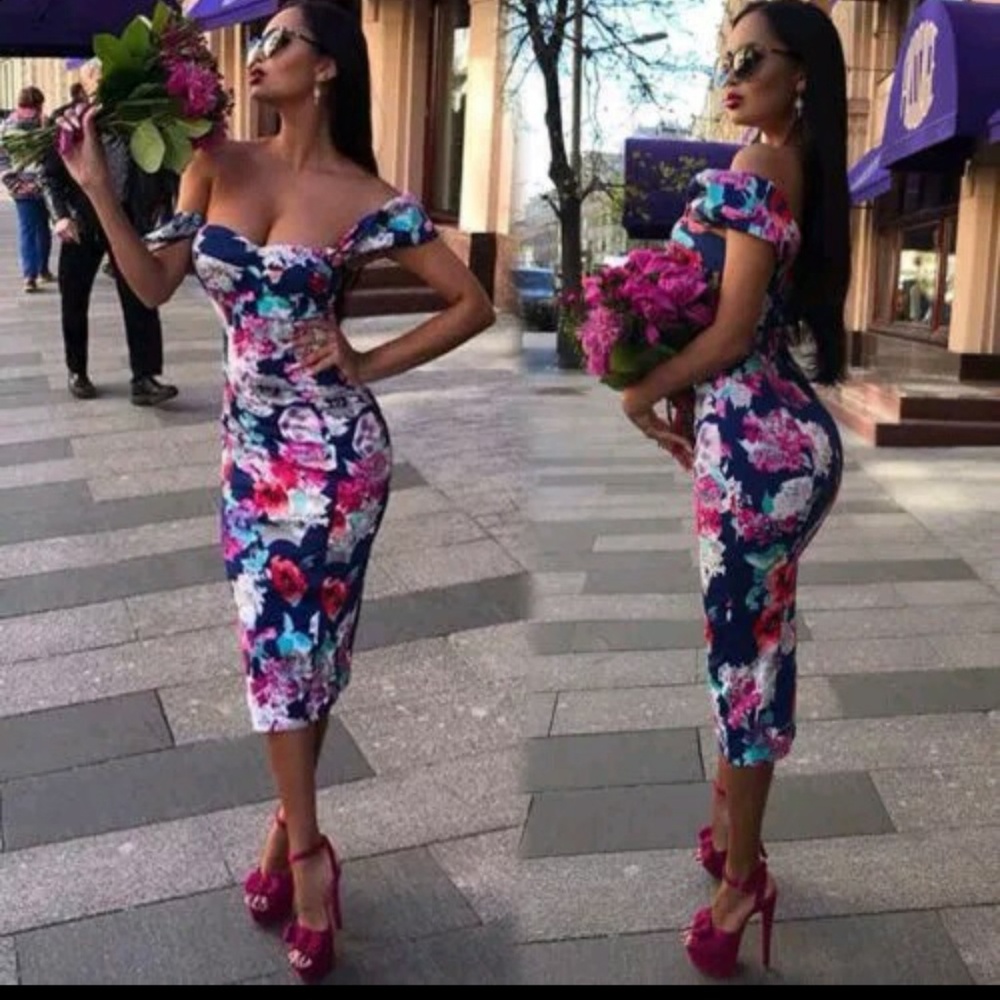 Floral body con dress